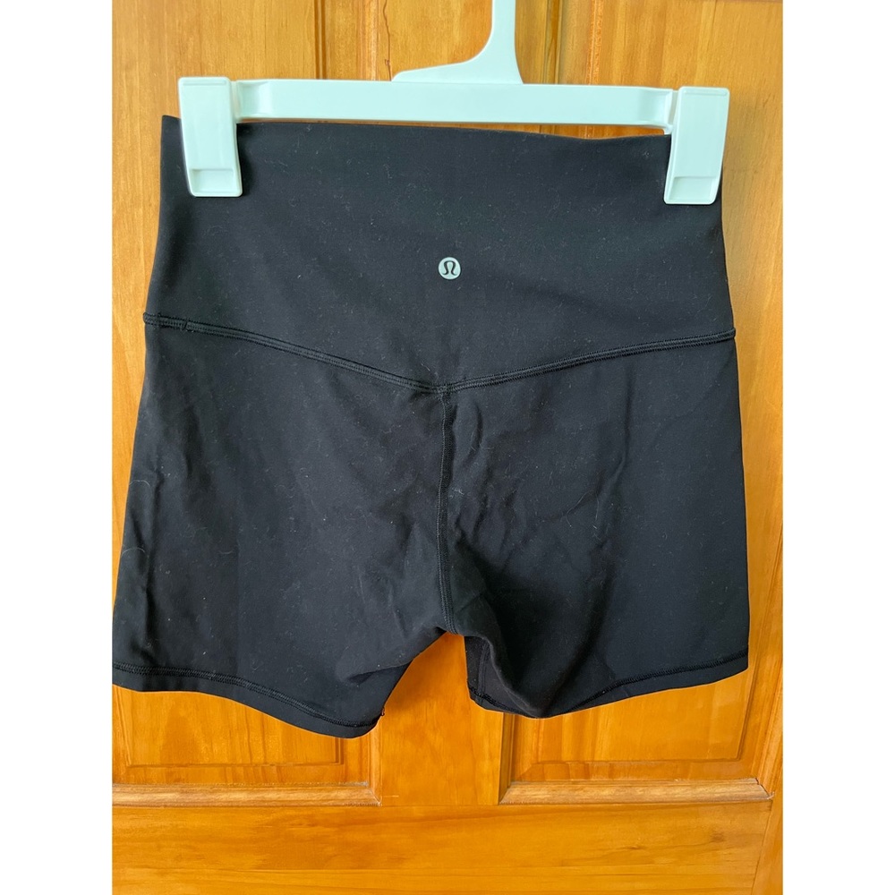 Lululemon biker shorts